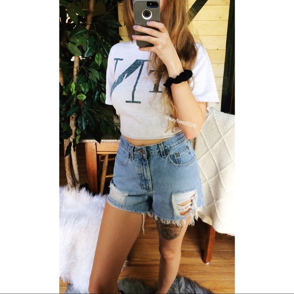 Vintage Pants - 🌿 Vtg • 90’s Distressed High Waisted Denim Shorts